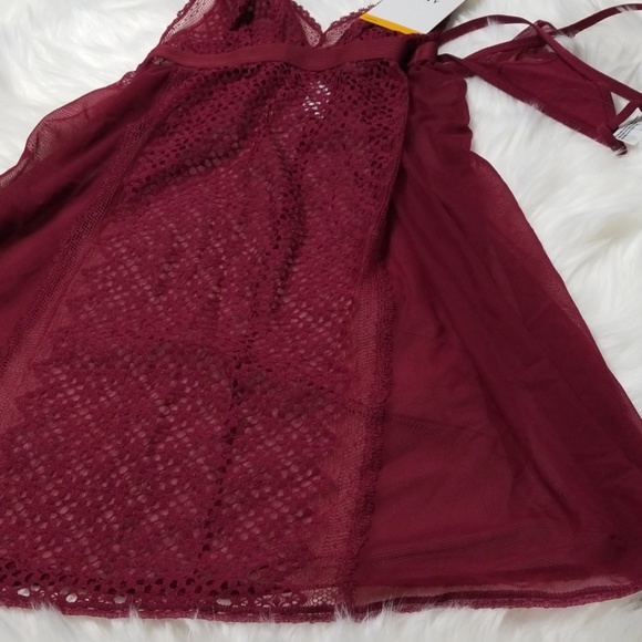 DKNY Chemise Set - Picture 3 of 8